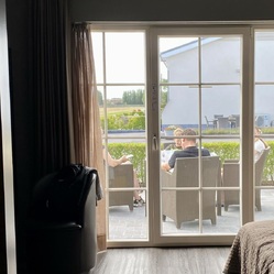 genieten op je eigen terras