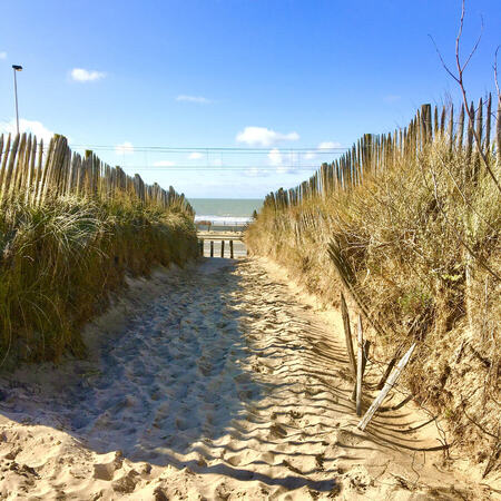 à 800 m de la plage 